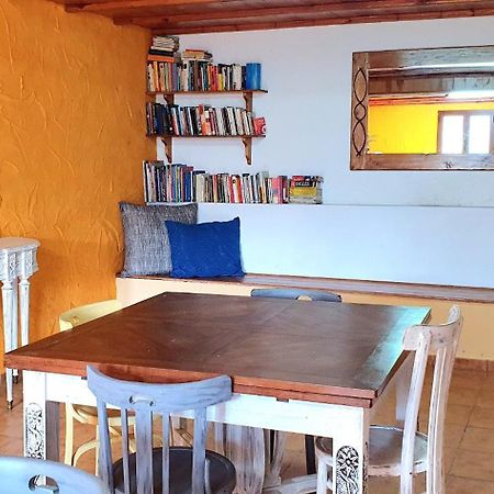 Casa Castel Turismo Rural Serrate ภายนอก รูปภาพ